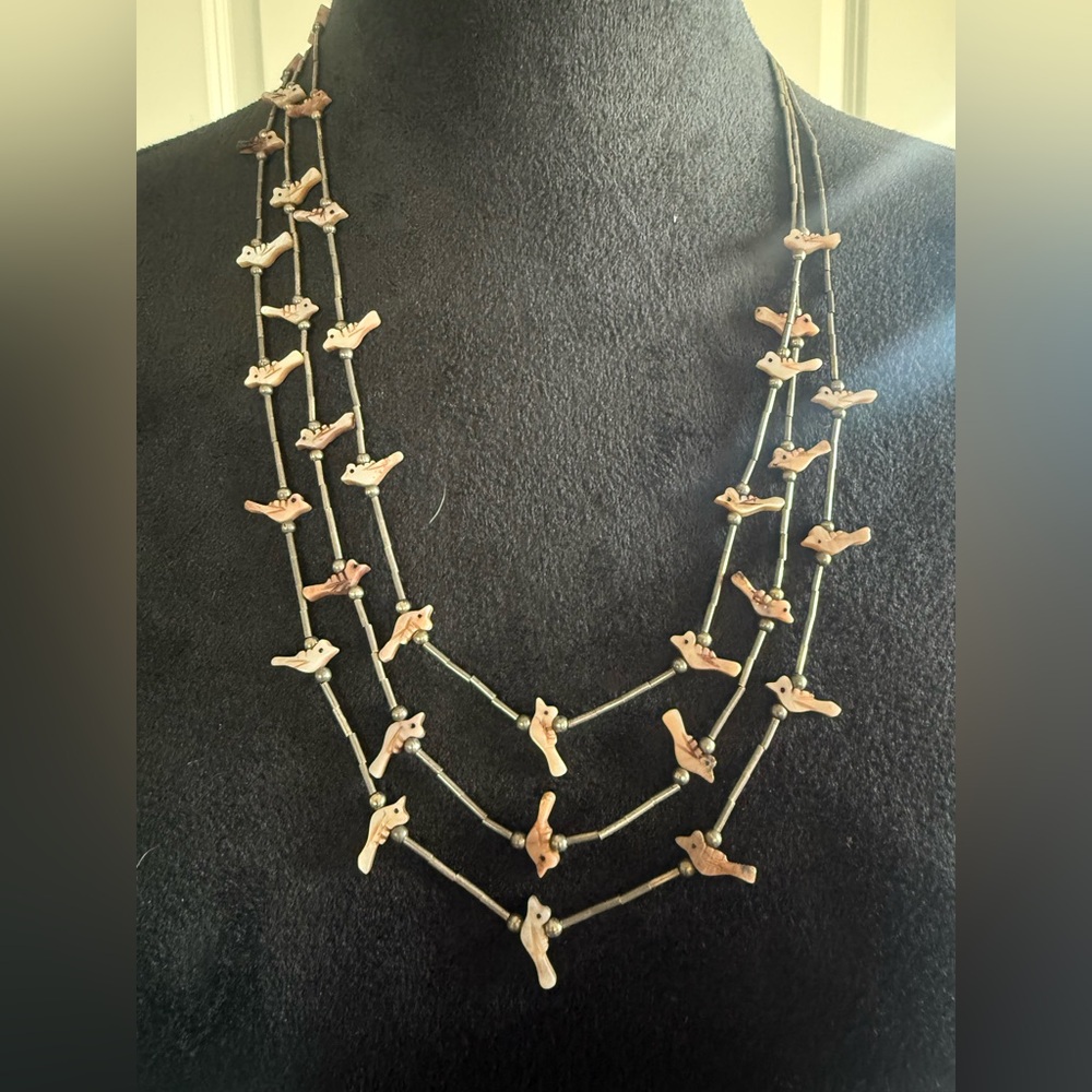 Vintage Zuni 3 Strand Liquid Silver Hand Carved Bird Fetish Necklace